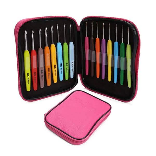 16 Piece Colored Crochet Hooks Yarn Set