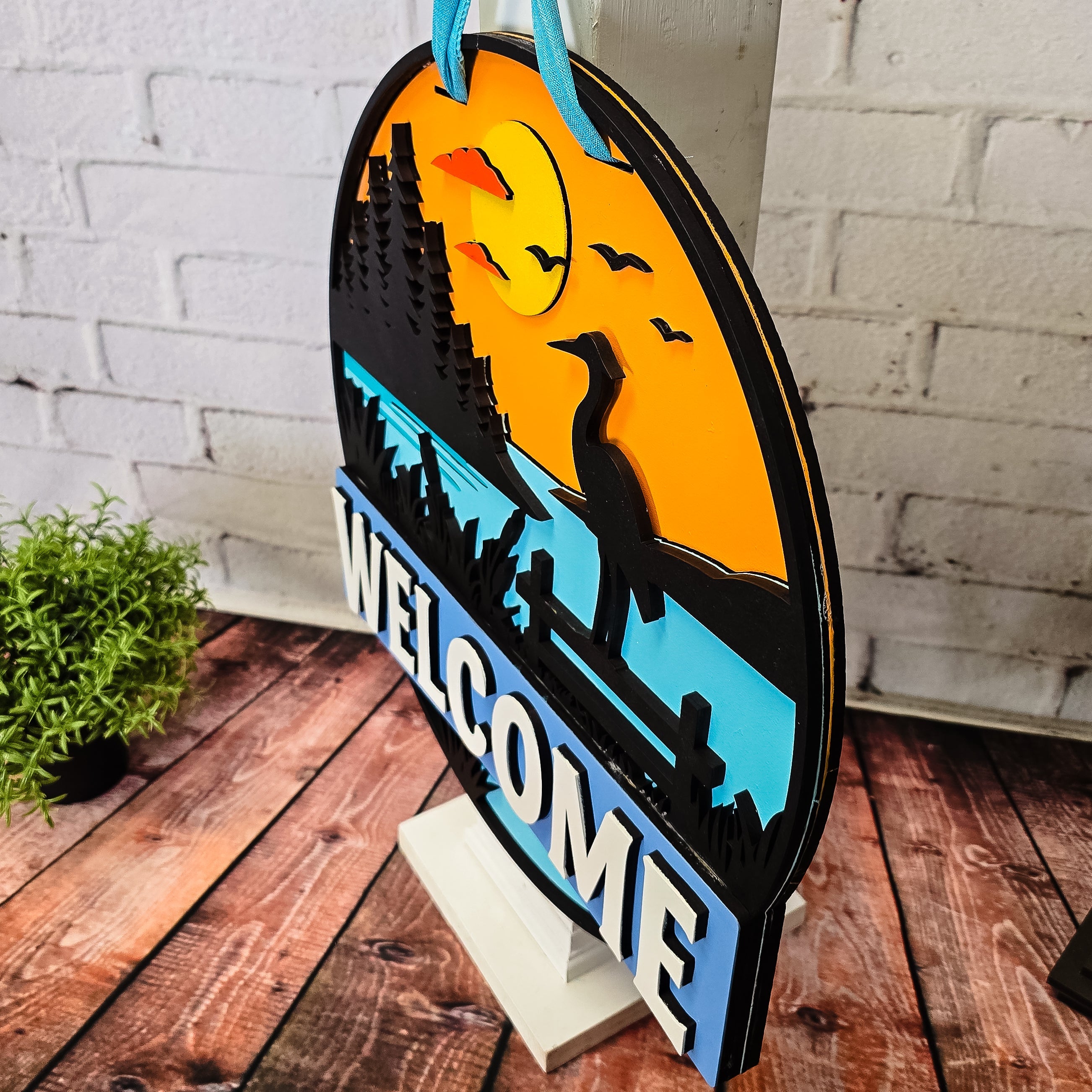 Welcome Lake with Crane Door Hanger - DIY Unfinished Kit - Lvl 2