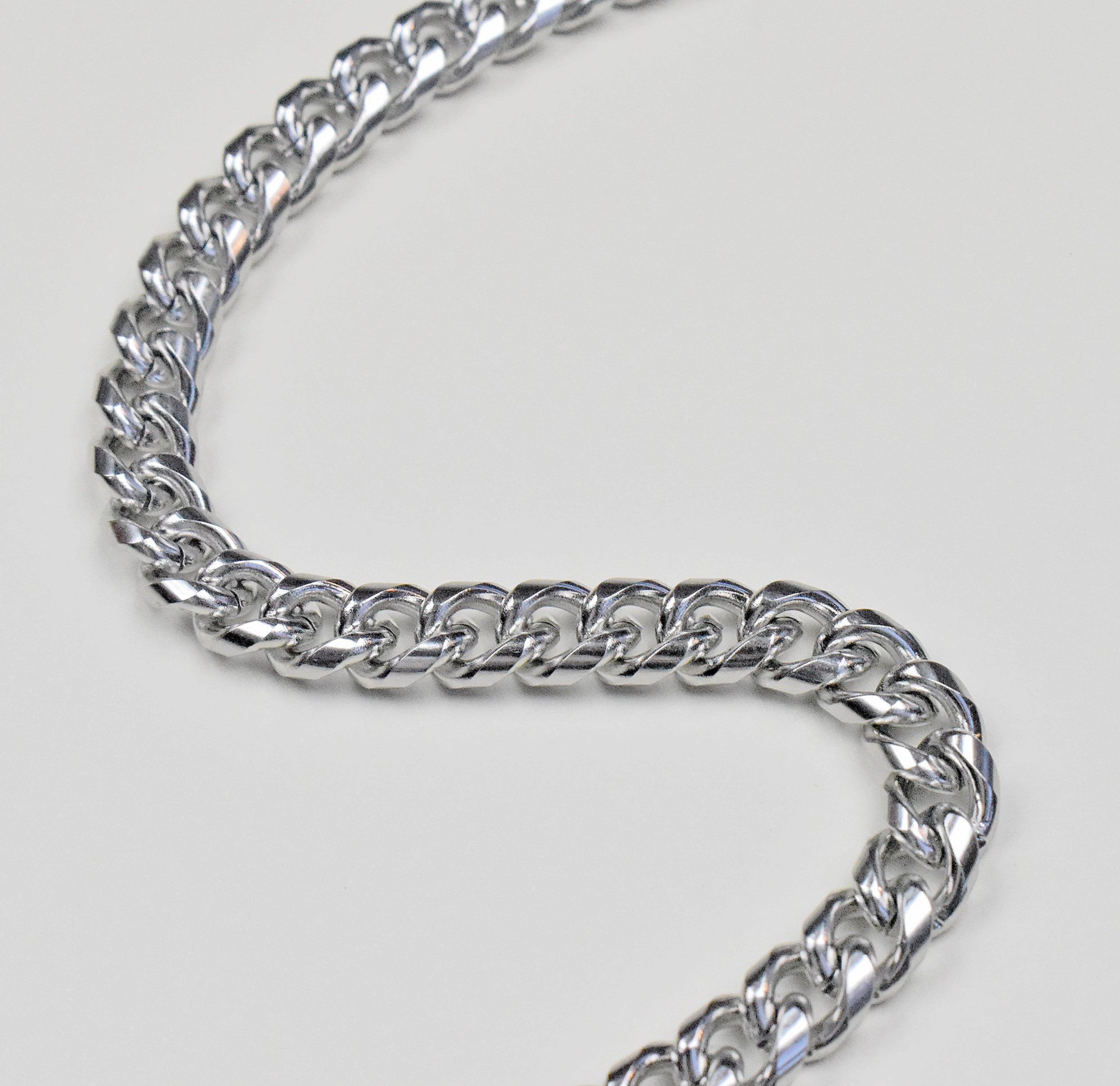 NECKLACEMASON LARGE SILVER CUBAN CHAIN