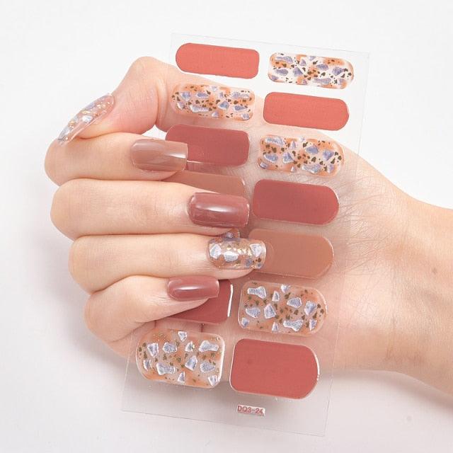 New Year Patterned Nail Decor Nail Polish Nail Art Stickers Full Beauty Sticker for Nails Nail Accessorie Christmas Nail Sticker 3D Nail Art Stickers Decal Slider Template Diy Nail Tool Decorations Nail Art Design Self Adhesive Luxury Designer Nail Sticke